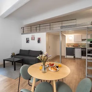 Apartment Studio Mezzanine Aumone Vieille, Aix-en-Provence